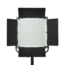 Осветитель Falcon Eyes LE-900 5600K