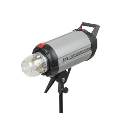 Вспышка Falcon Eyes Phantom II 600 BW студийная